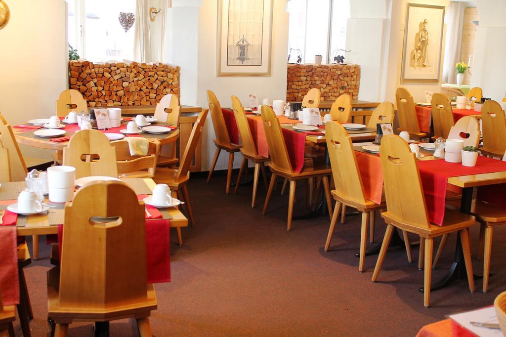 Hotel Albula Berguen ภายนอก รูปภาพ