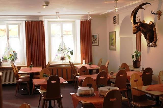 Hotel Albula Berguen ภายนอก รูปภาพ